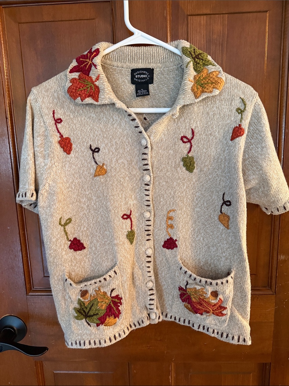Vintage Designer Studio Beige Short-Sleeve Embroidered Cardigan Fall Leaf